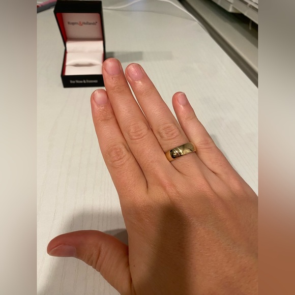 Brand new 6mm 10k gold wedding band! Never used! - Picture 3 of 4